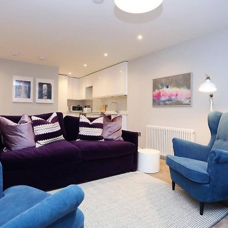 Joivy Vibrant Home Near Calton Hill Edinburg Exteriör bild