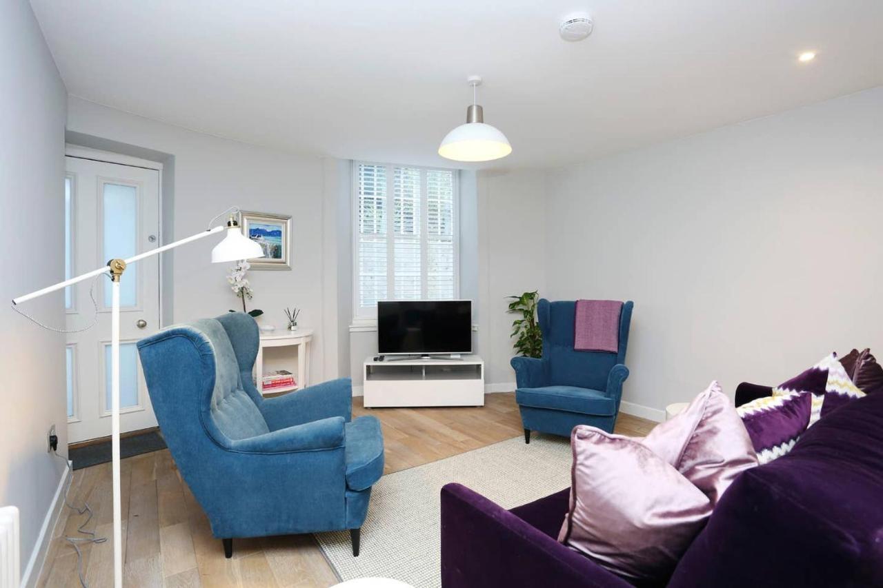 Joivy Vibrant Home Near Calton Hill Edinburg Exteriör bild